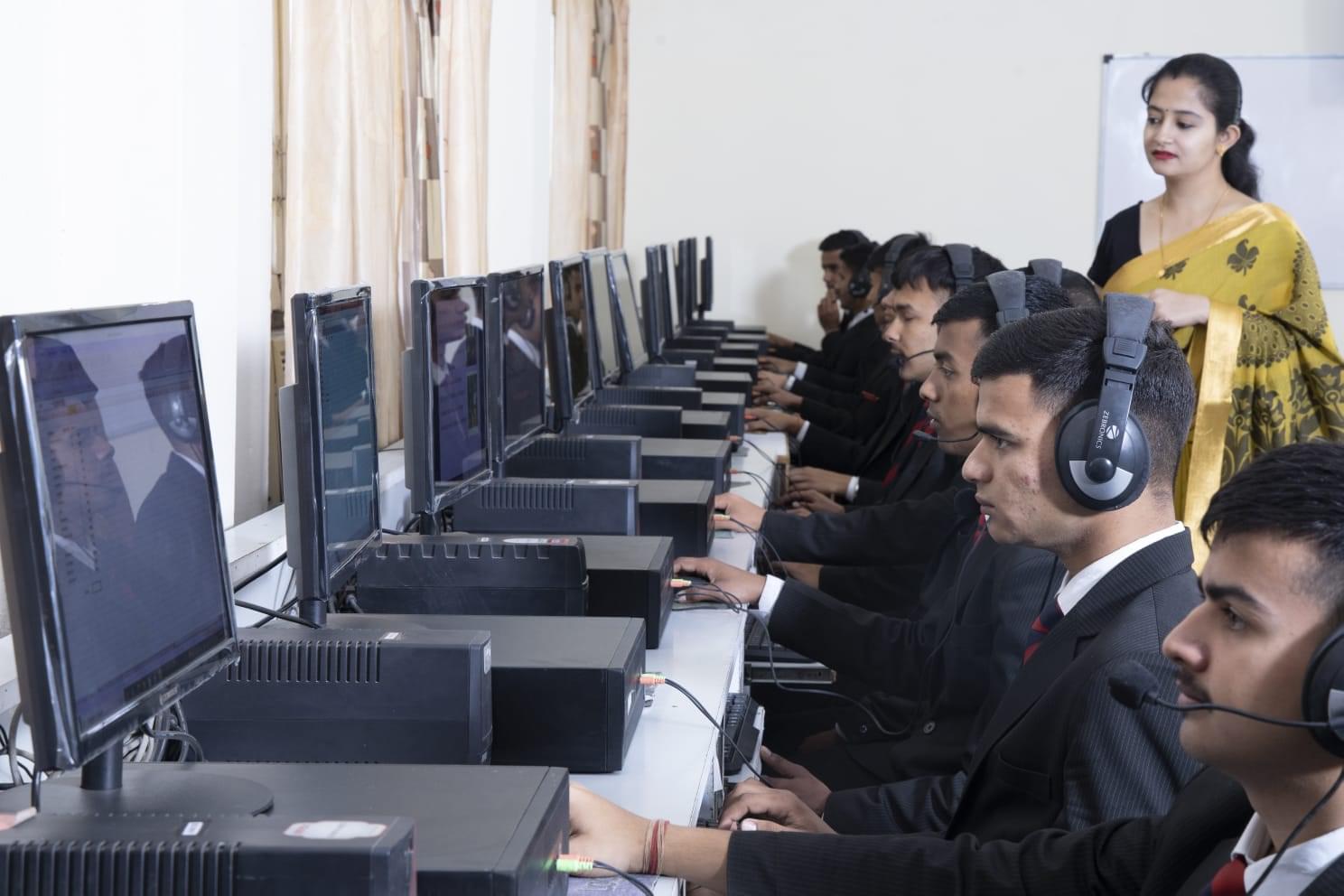 Amrapali University Haldwani hostel photo 32